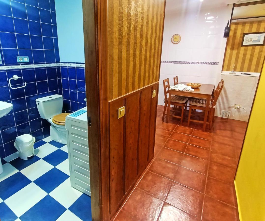 Apartamentos La Buganvilla Новалес Екстериор снимка