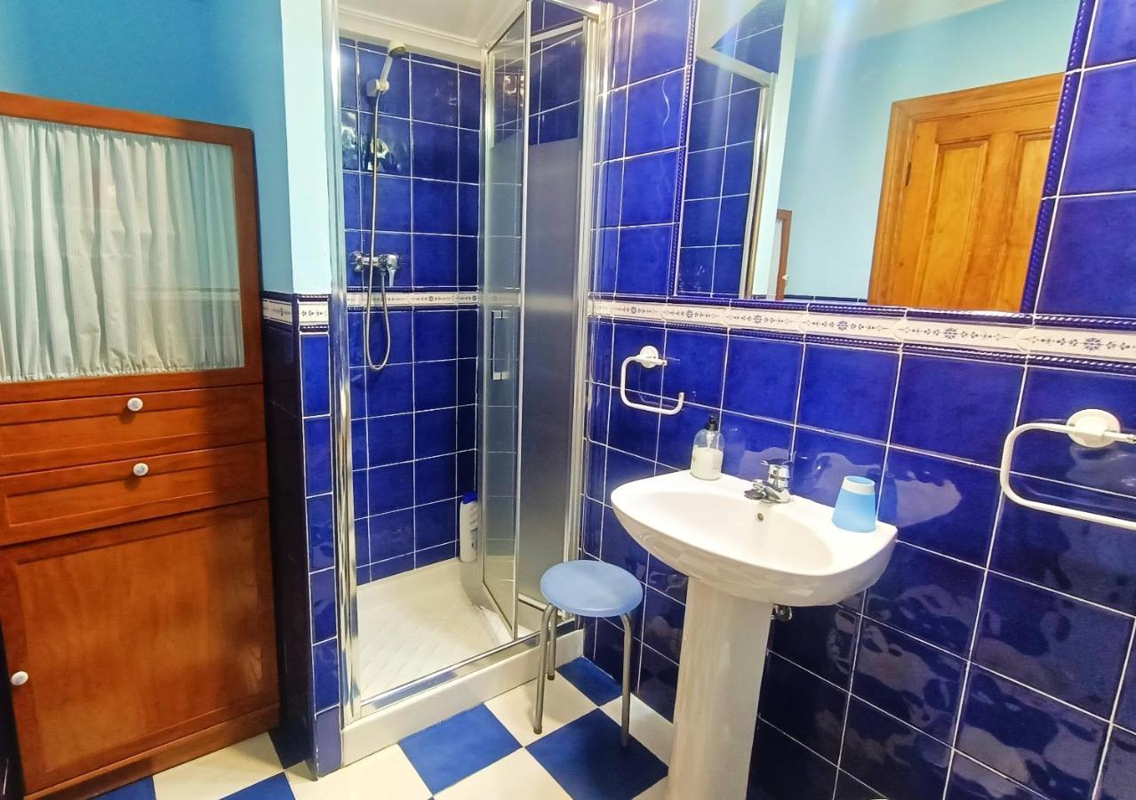 Apartamentos La Buganvilla Новалес Екстериор снимка