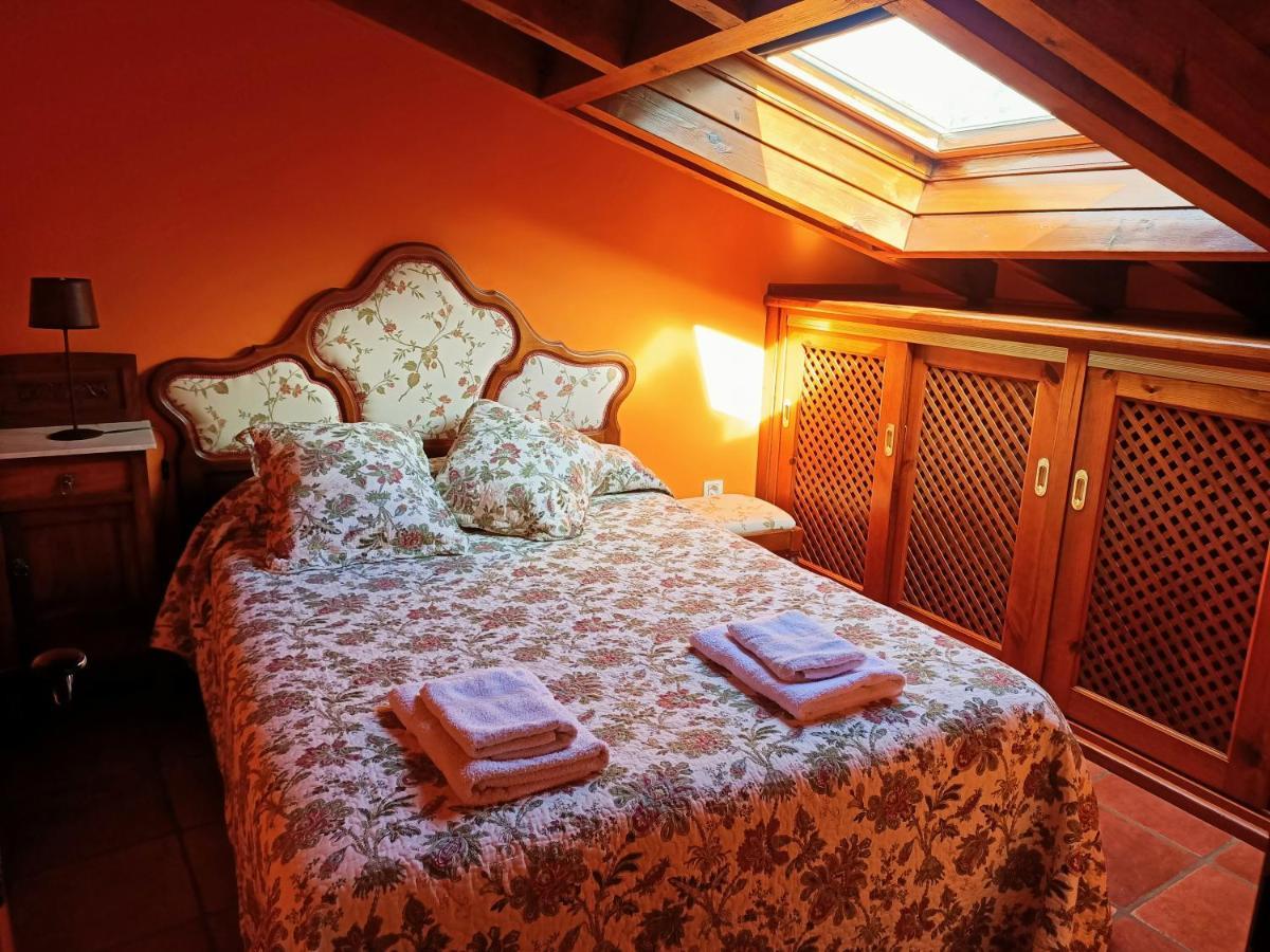 Apartamentos La Buganvilla Новалес Екстериор снимка